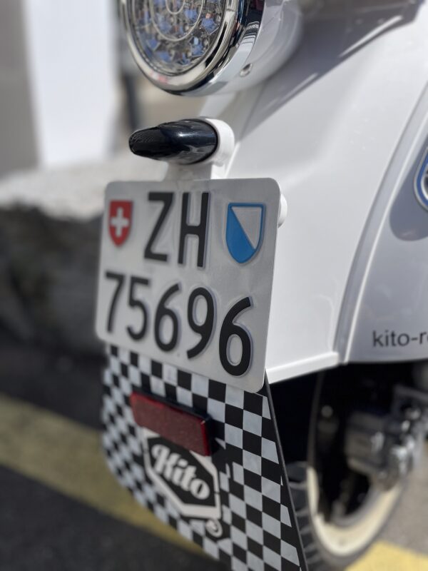 Nummernschild-Halterung per Klett